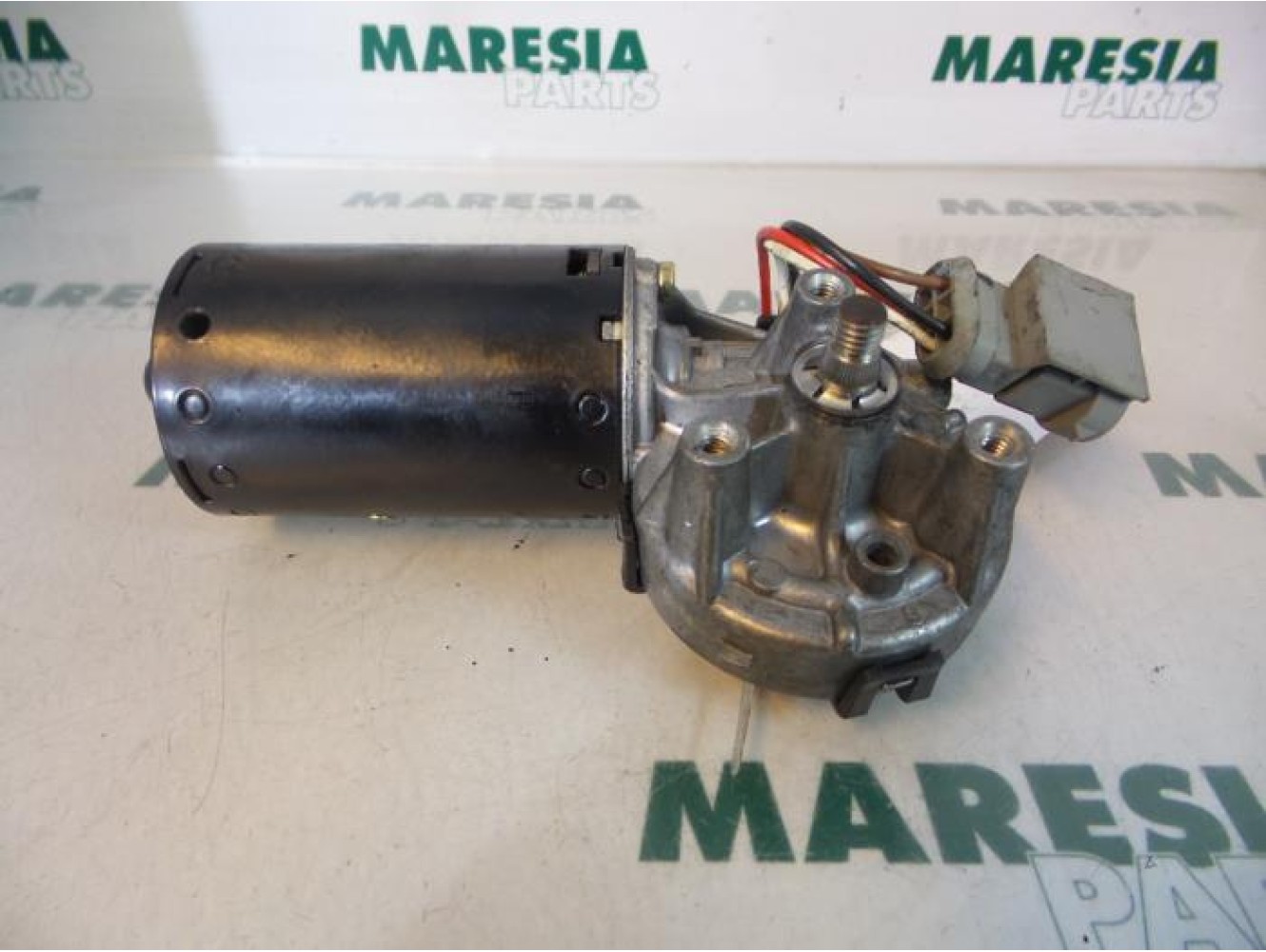 Renault - Megane Scenic - Front wiper motor