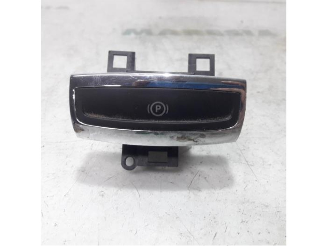 Citroen - C5 - Parking brake switch