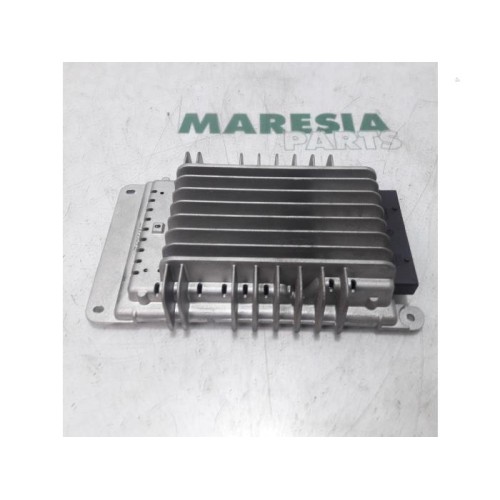 Alfa Romeo - 159 - Radio amplifier