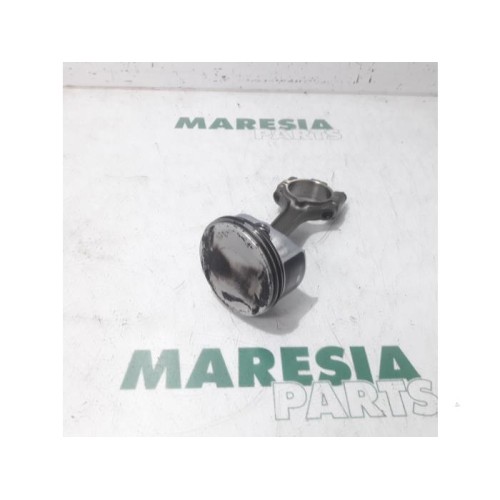 Alfa Romeo - 159 - Piston