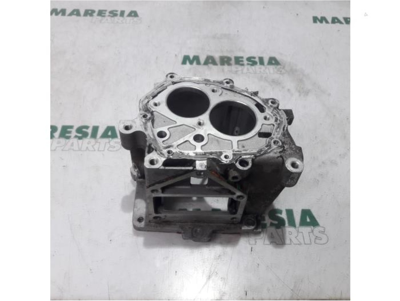 Fiat - Punto - Gearbox casing