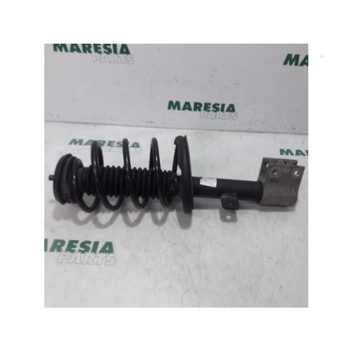 Peugeot - 307 - Front shock absorber rod, right