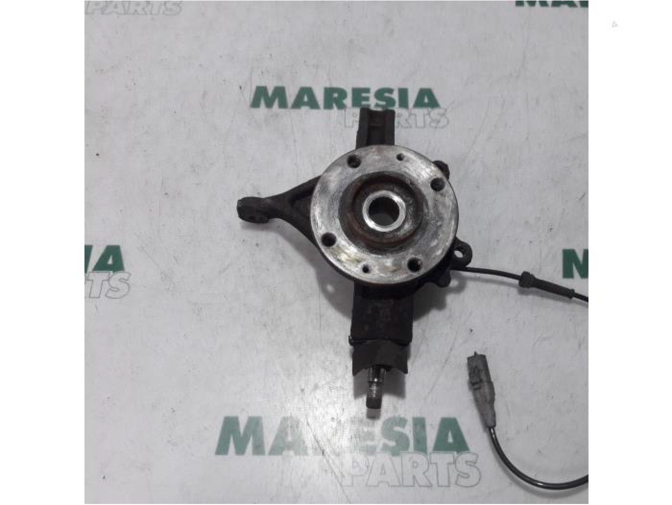 Peugeot - 307 - Knuckle, front right