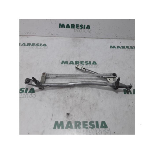 Citroen - Berlingo - Wiper mechanism