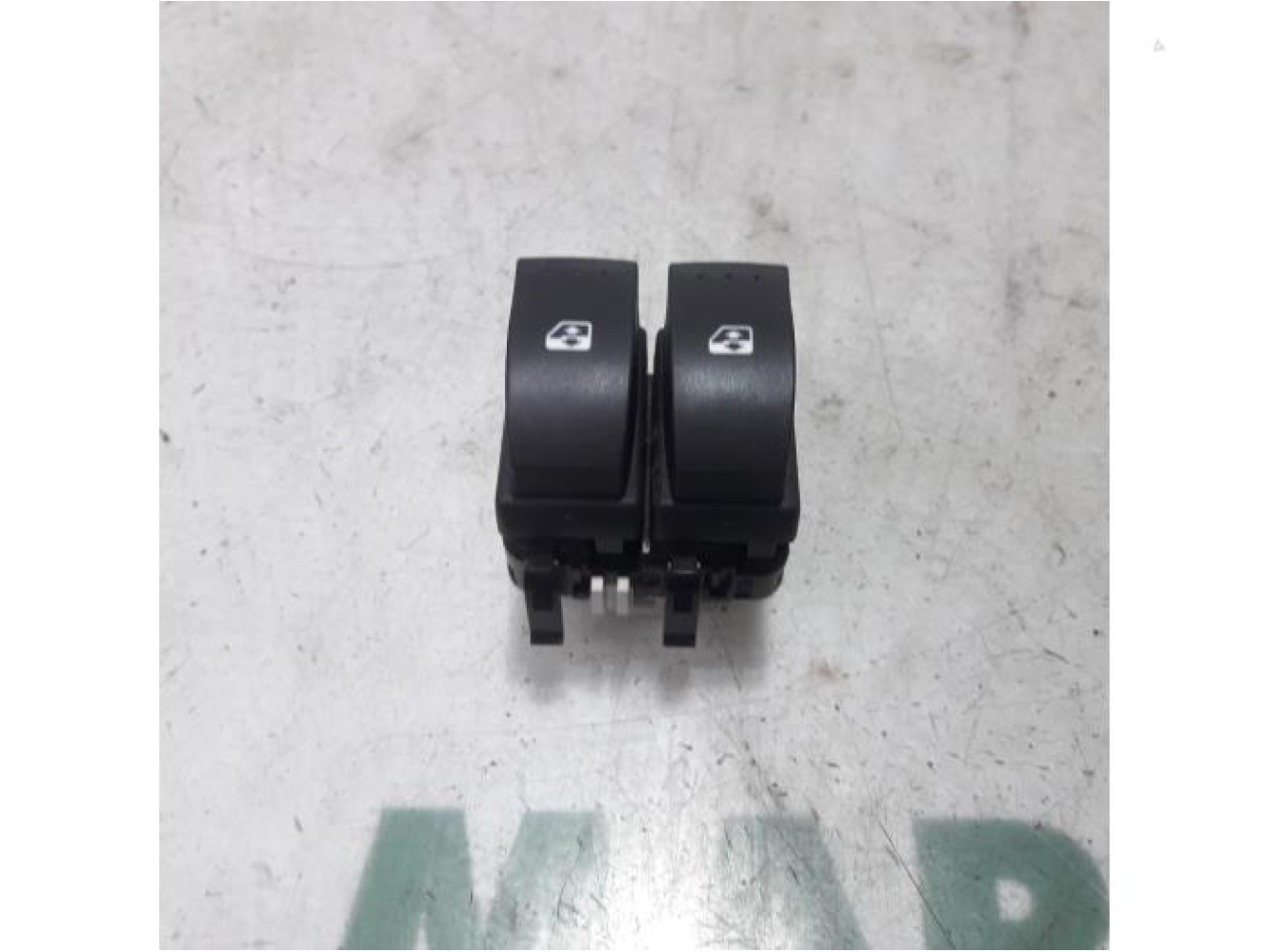 Renault - Laguna - Multi-functional window switch