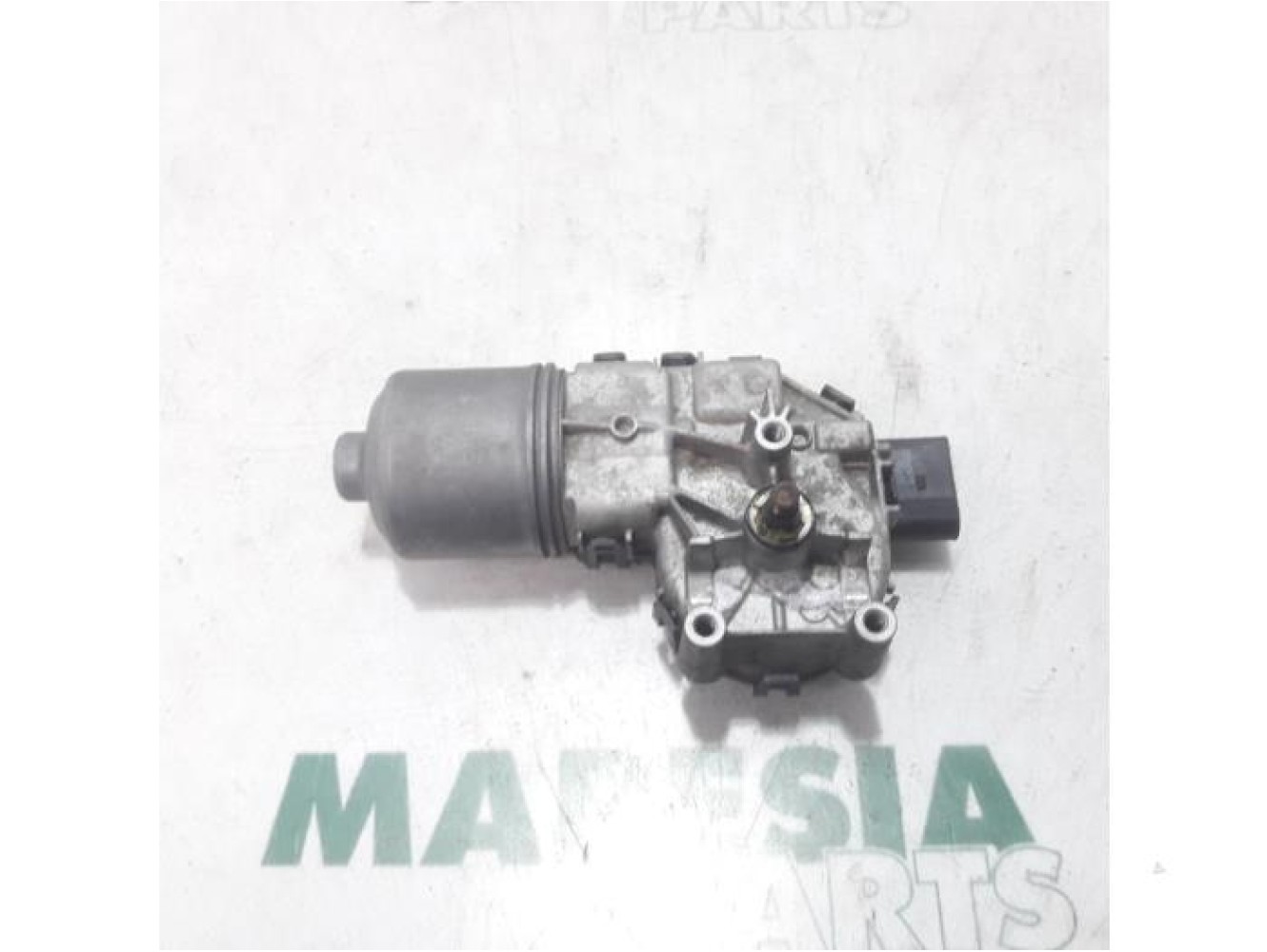 Alfa Romeo - 159 - Front wiper motor