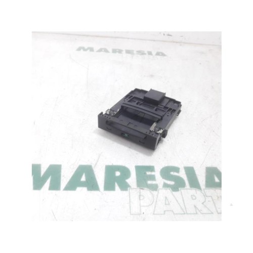 Renault - Megane - Card reader (lock)