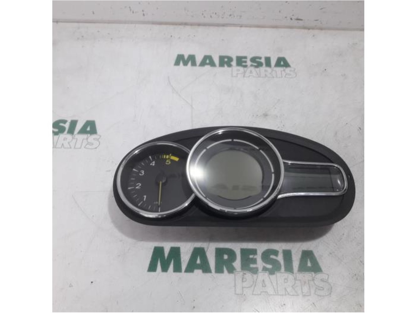 Renault - Megane - Instrument panel