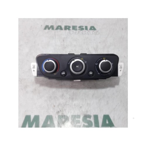 Renault - Megane - Heater control panel