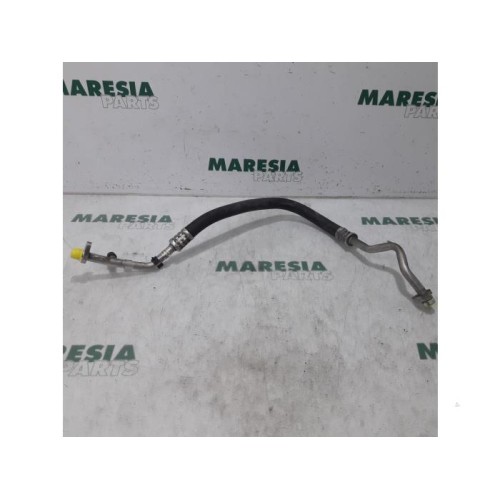 Renault - Megane - Air conditioning line