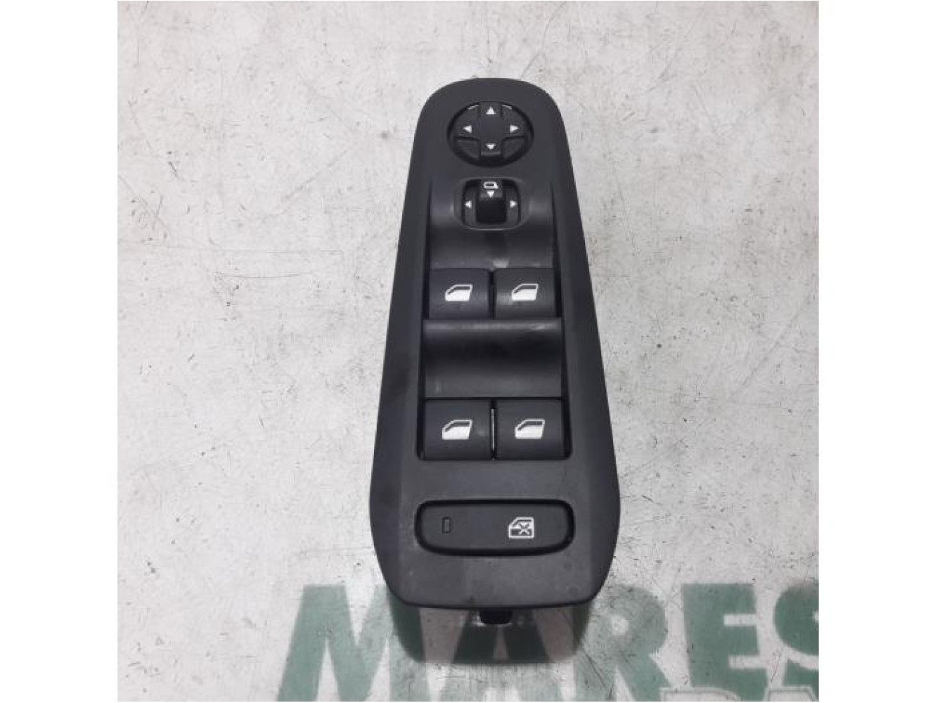 Peugeot - 308 - Multi-functional window switch