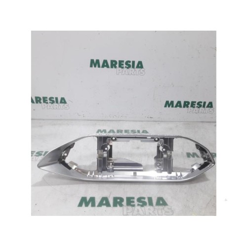 Peugeot - 308 - Decorative strip