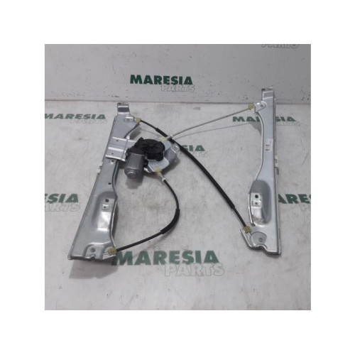 Renault - Clio - Window mechanism 4-door, front right