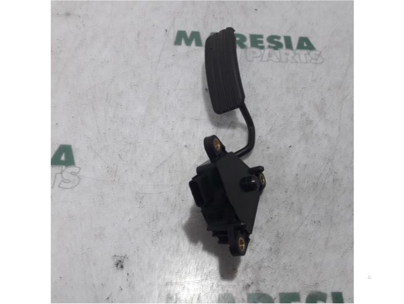 Renault - Clio - Throttle pedal position sensor