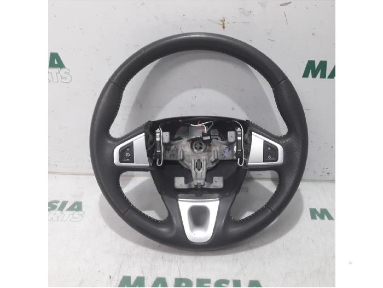 Renault - Megane - Steering wheel