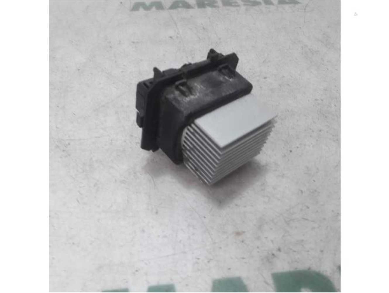 Renault - Megane - Heater resistor