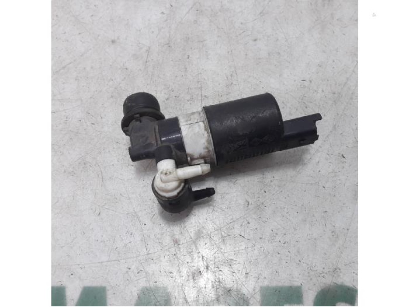 Renault - Megane - Scheibensprüherpumpe vorne