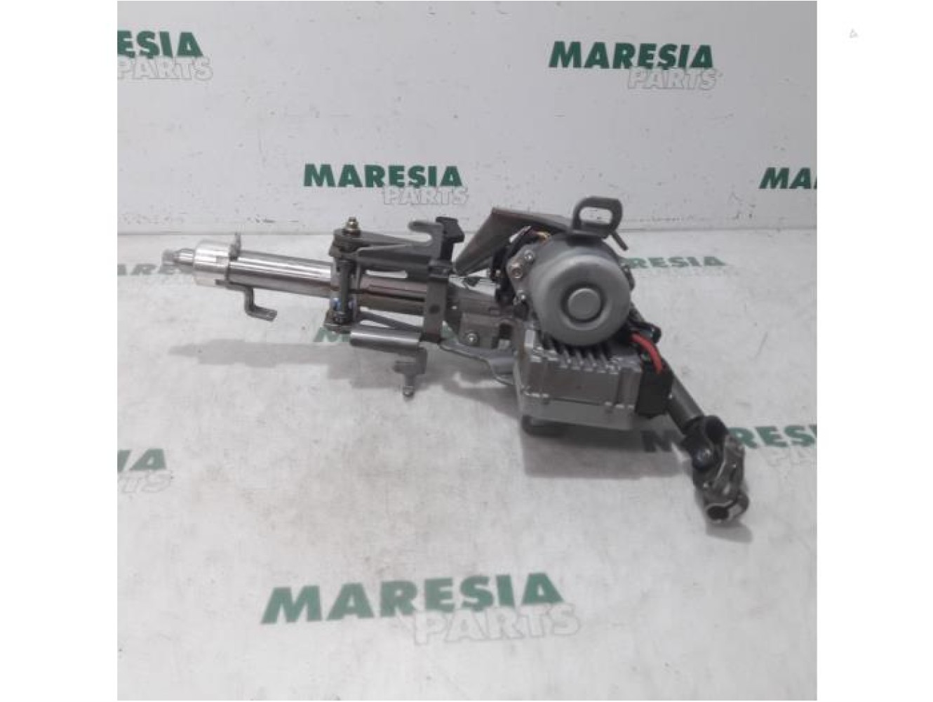 Renault - Megane - Steering column housing