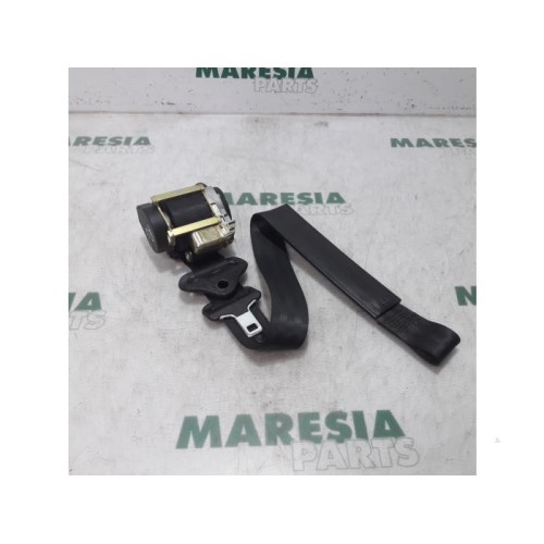 Peugeot - 206 - Front seatbelt, right