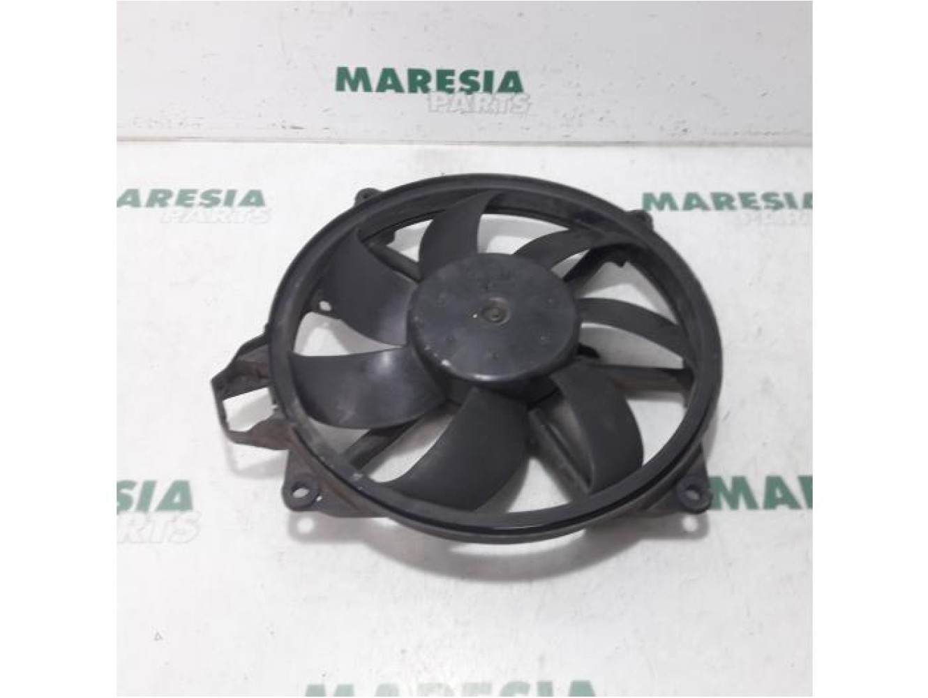 Renault - Megane - Fan motor