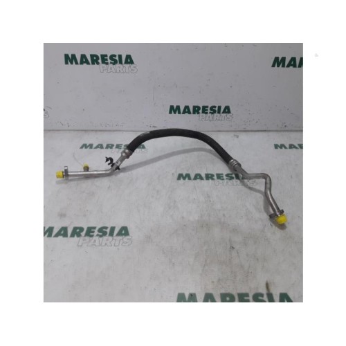 Renault - Megane - Air conditioning line