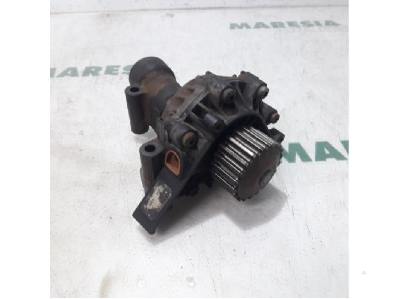 Peugeot - 206 - Pompe à eau