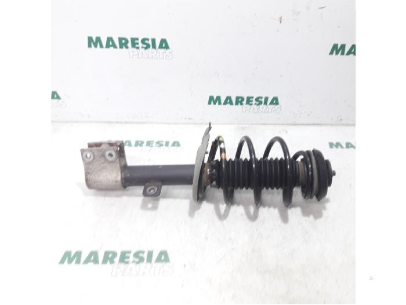 Peugeot - 308 - Front shock absorber rod, left