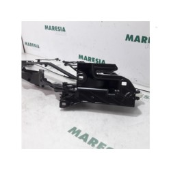 Peugeot - 308 - Convertible top hinge