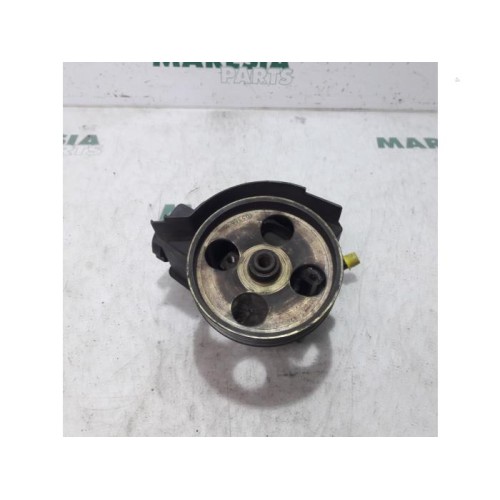 Peugeot - 206 - Power steering pump