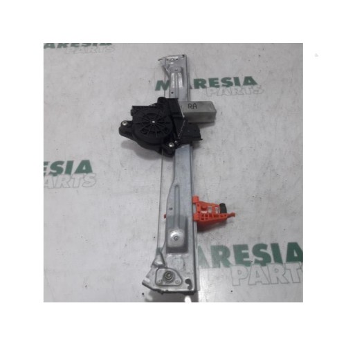 Fiat - Croma - Rear door window mechanism 4-door, right