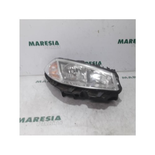 Renault - Megane - Headlight, right