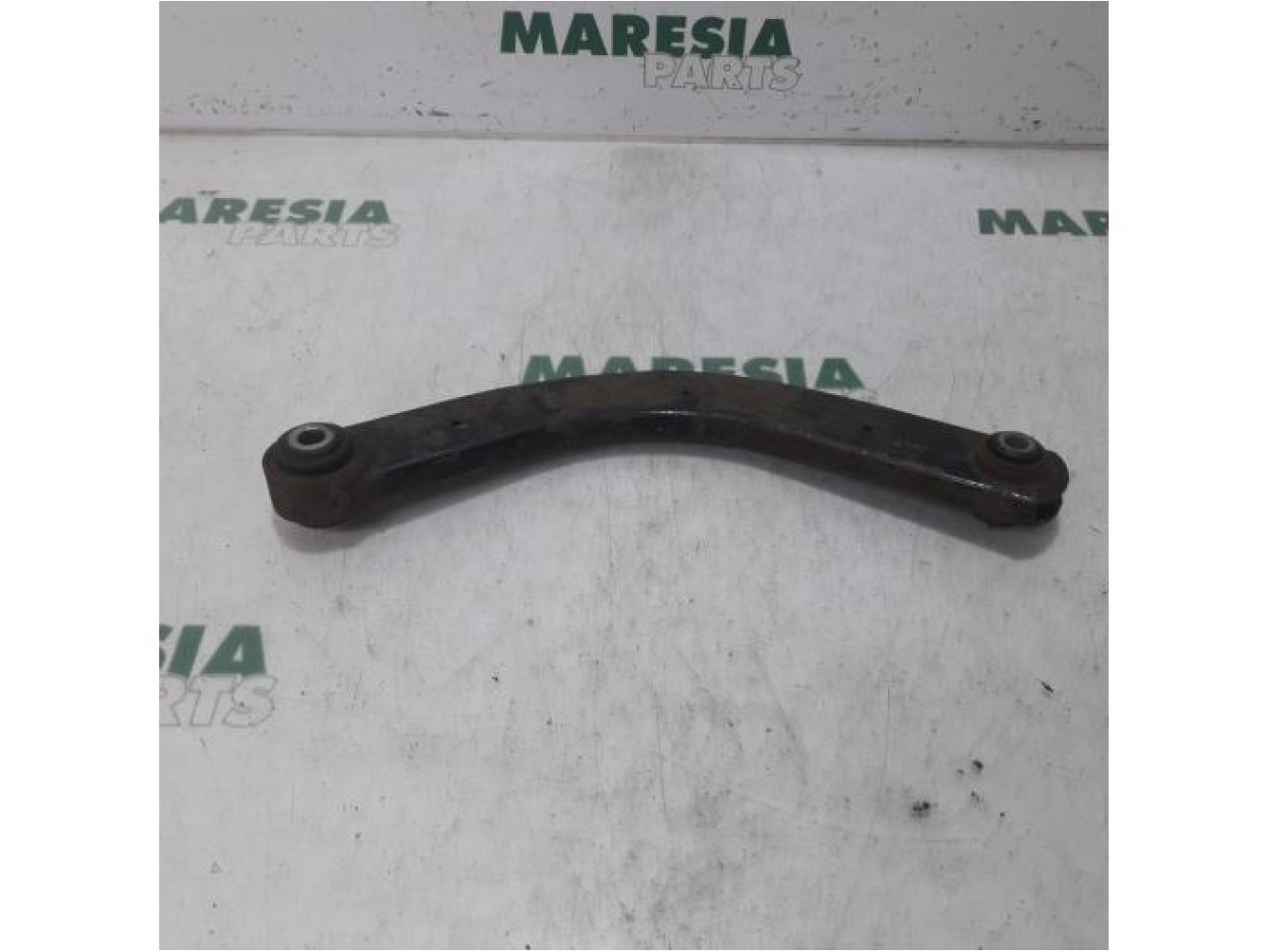 Fiat - Croma - Querlenker links hinten