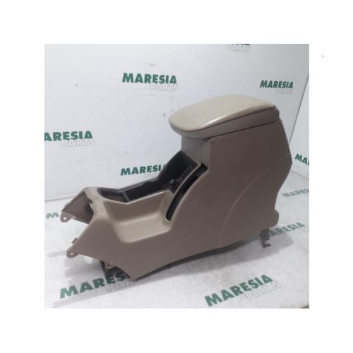 Fiat - Croma - Armrest