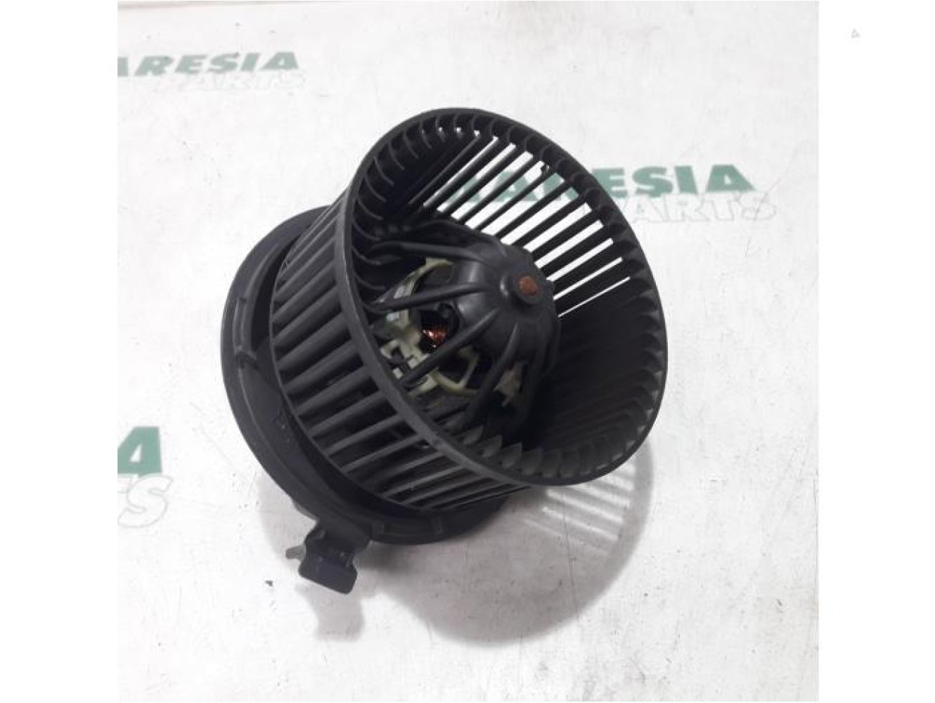 Renault - Megane - Heating and ventilation fan motor