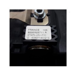 Renault - Laguna - Left airbag (steering wheel)