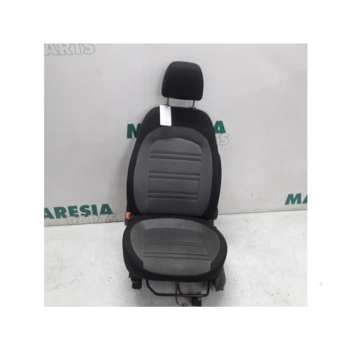 Fiat - Punto Evo - Seat, left