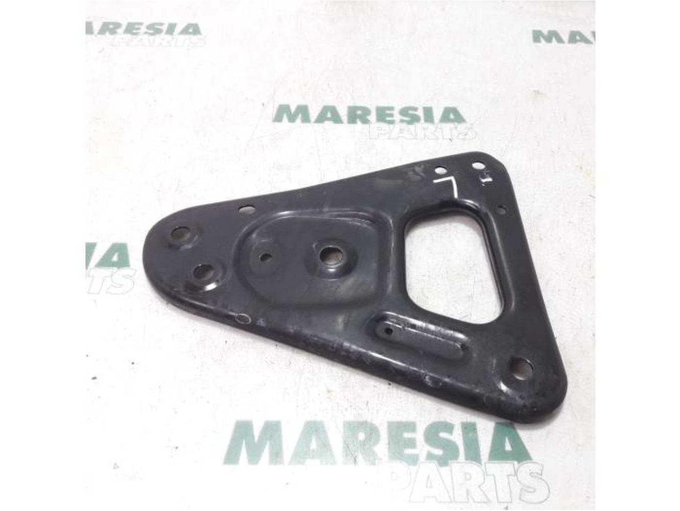 Renault - Twingo - Subframe