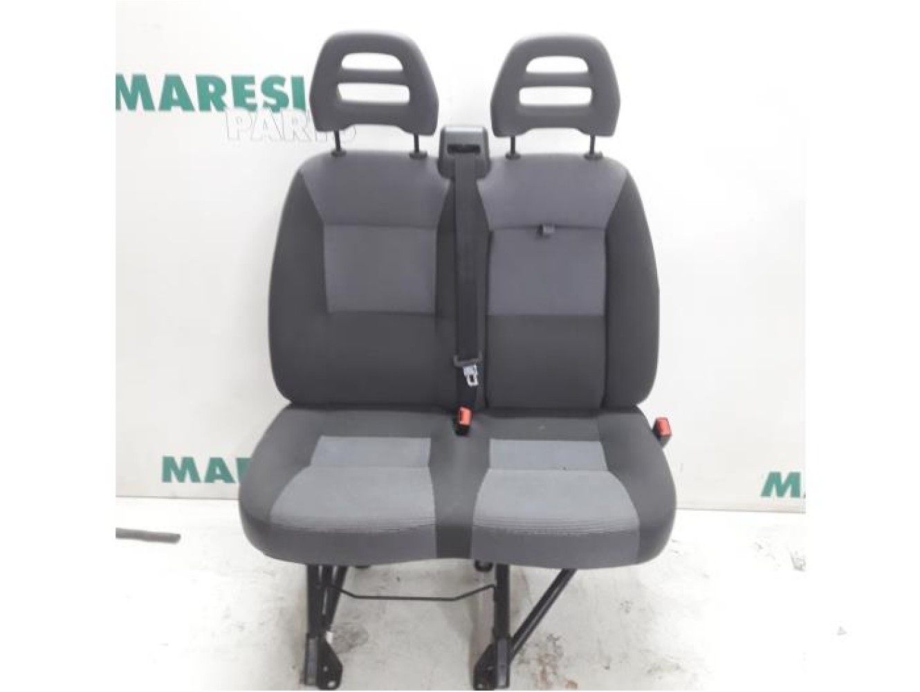Peugeot - Boxer - Double front seat, right