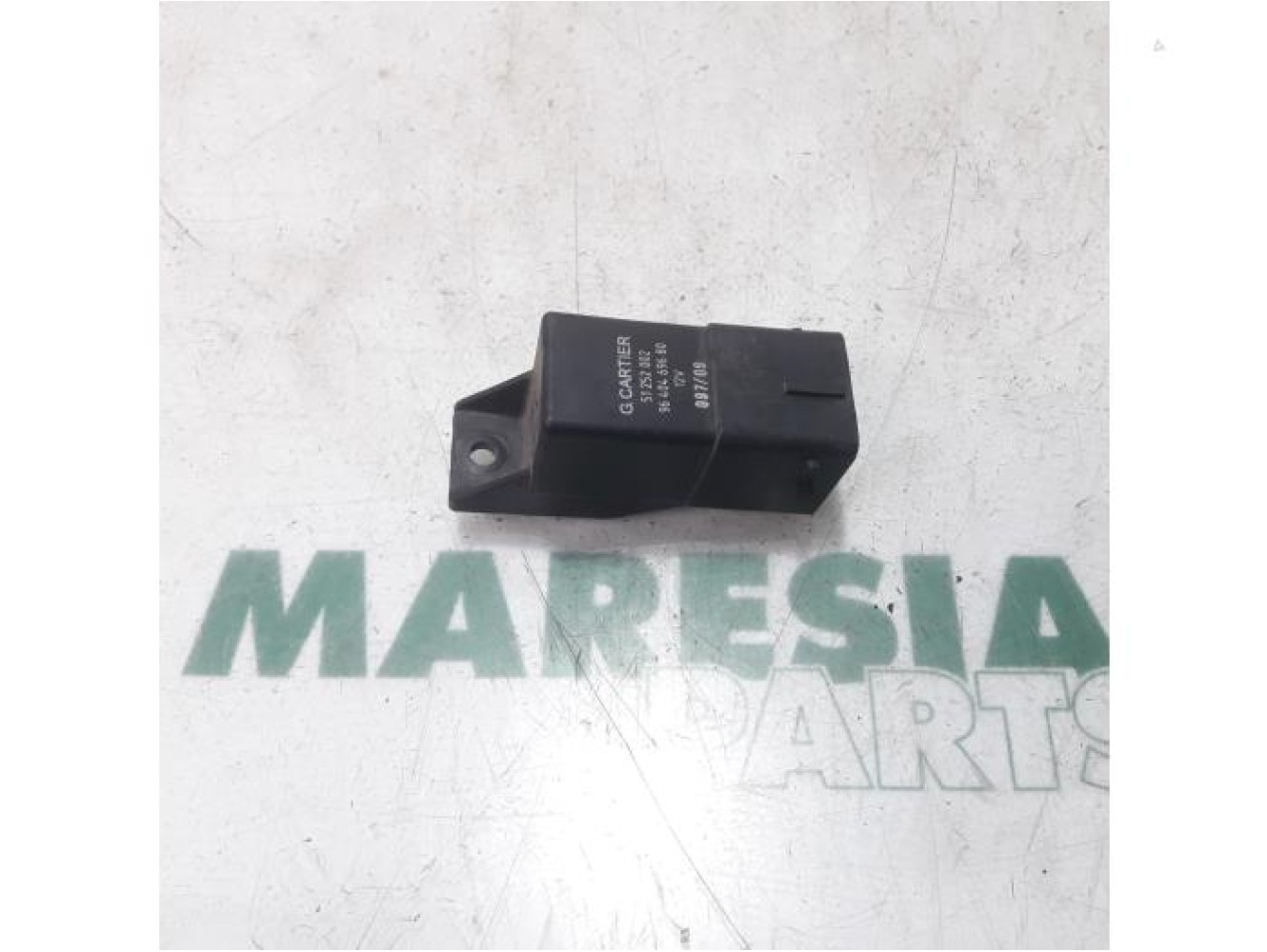 Peugeot - Expert - Glow plug relay