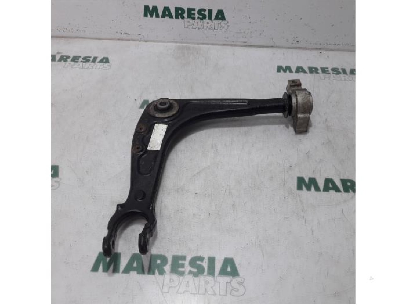 Citroen - C6 - Front lower wishbone, left