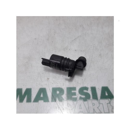 Citroen - C6 - Windscreen washer pump