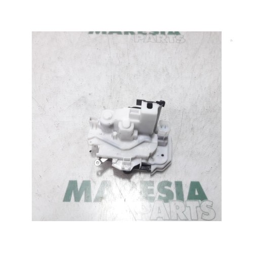 Fiat - Doblo - Sliding door lock mechanism, left