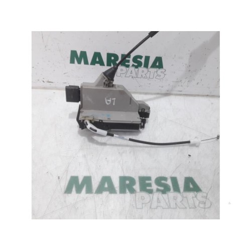 Peugeot - 2008 - Rear door lock mechanism 4-door, left