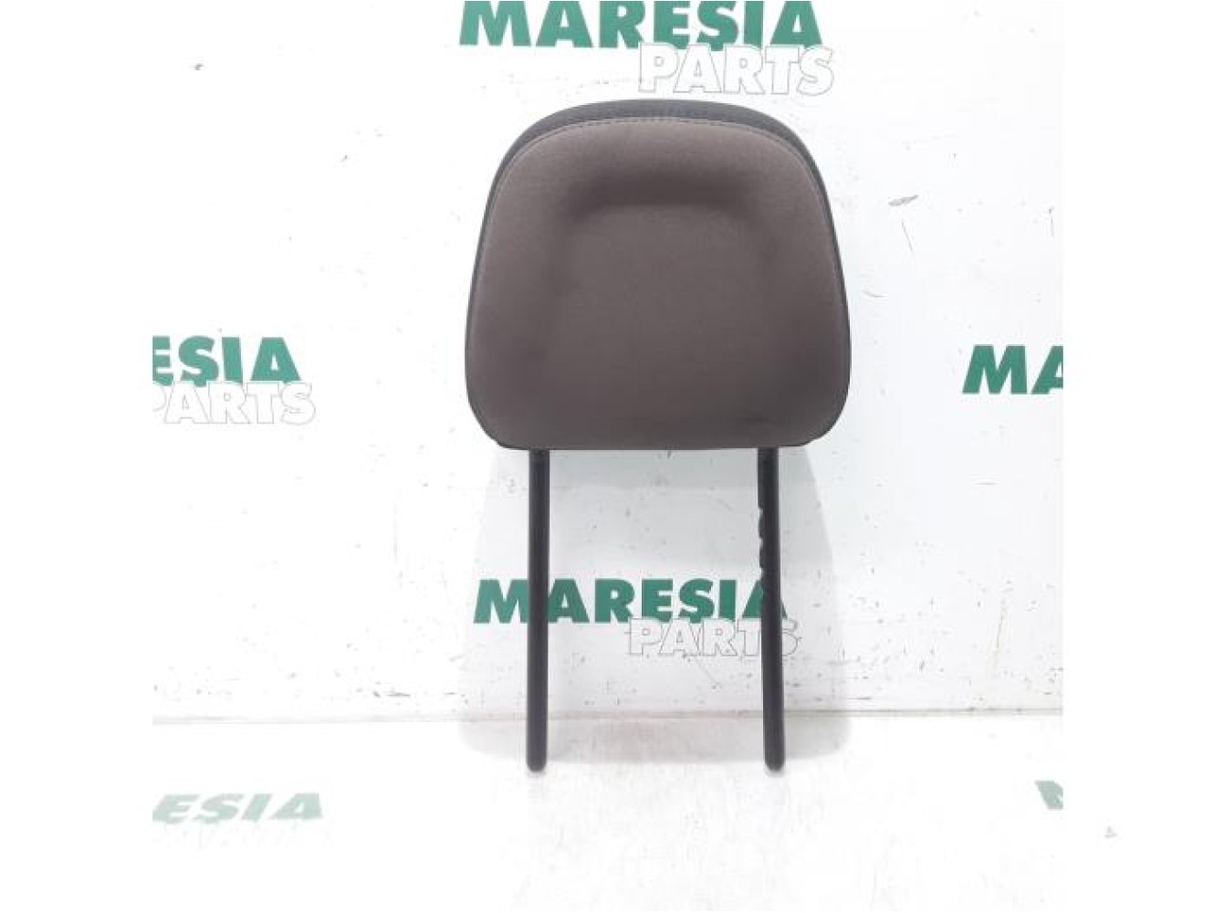 Peugeot - 2008 - Headrest