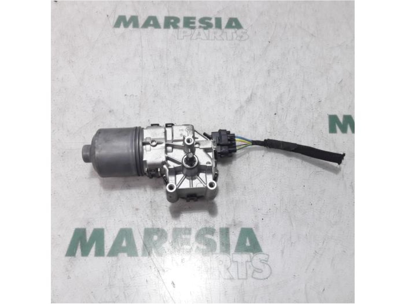 Peugeot - 2008 - Front wiper motor