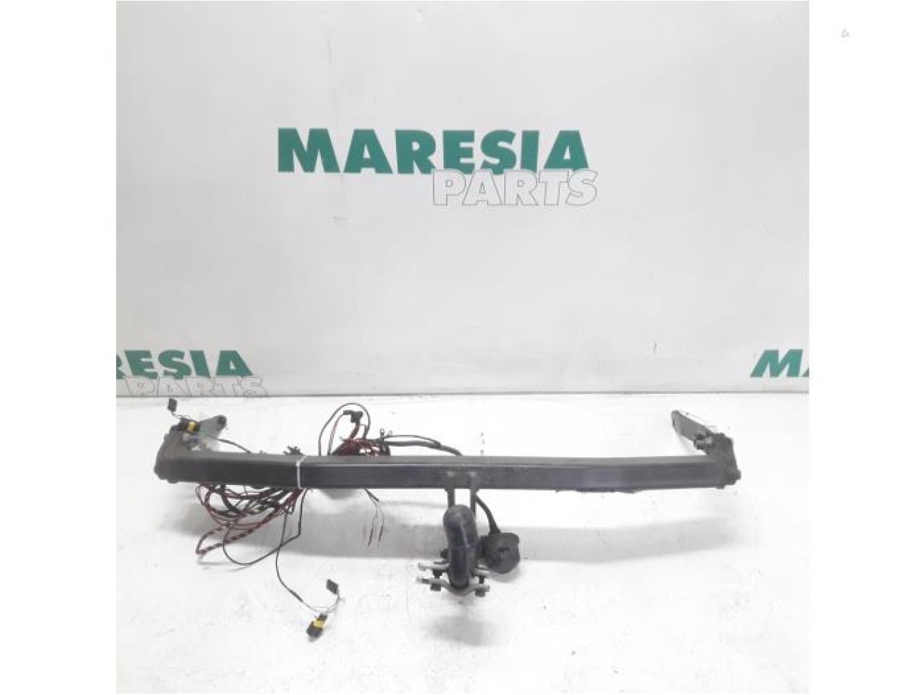 Renault - Megane Scenic - Towbar