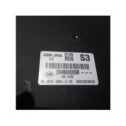 Renault - Megane Scenic - Fuse box