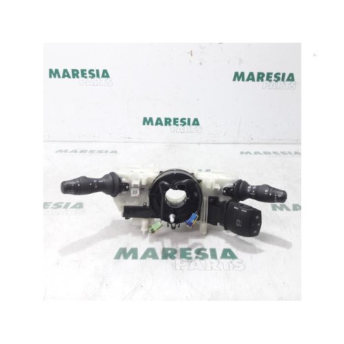 Renault - Megane Scenic - Steering column stalk