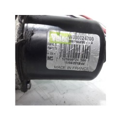 Renault - Megane Scenic - Front wiper motor