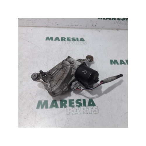 Renault - Megane Scenic - Front wiper motor